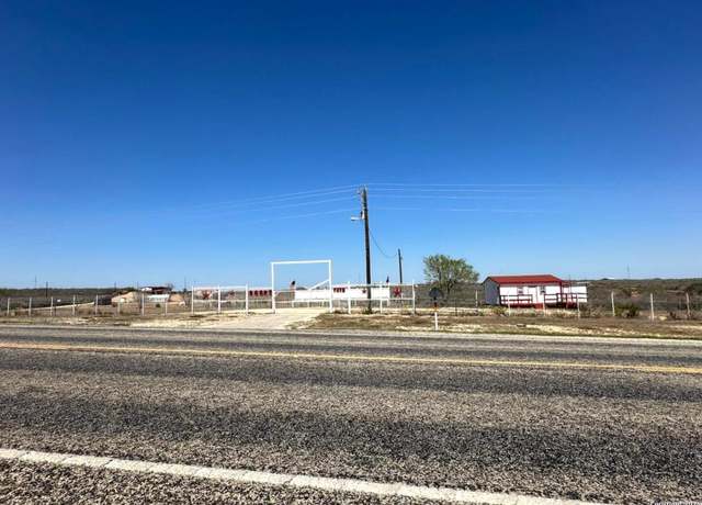 Property at 2427 fm 462, Moore, TX 78057, 3 beds, 2 baths
