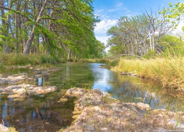 Property at 950 River Rd, Utopia, TX 78884, 2 beds, 2 baths