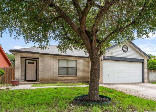 Property at 9842 Raven Fld, San Antonio, TX 78245, 3 beds, 2 baths