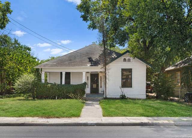 Property at 512 Nevada St, San Antonio, TX 78203, 3 beds, 1 bath