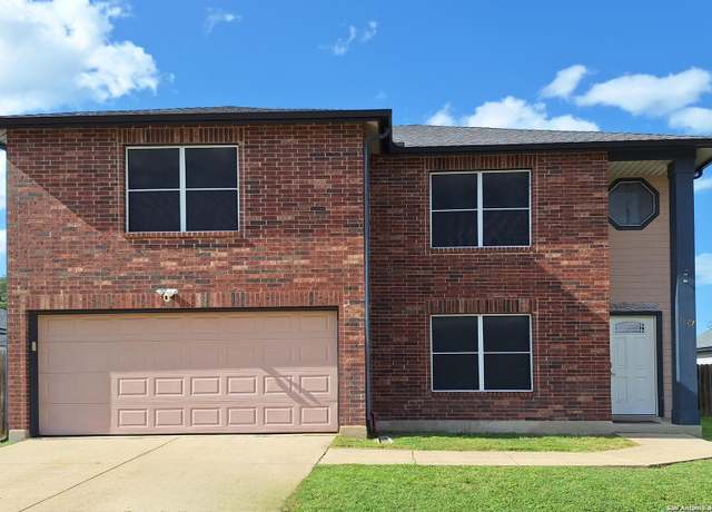 Property at 1127 Stone Arch, New Braunfels, TX 78130, 4 beds, 2.5 baths
