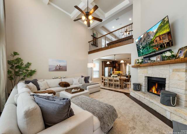 Property at 101 Churchill, Boerne, TX 78006, 4 beds, 3.5 baths