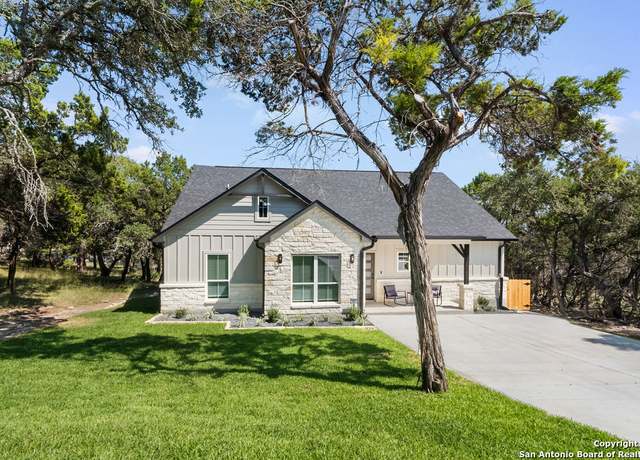Property at 218 South Scenic Loop, Canyon Lake, TX 78133, 4 beds, 2 baths