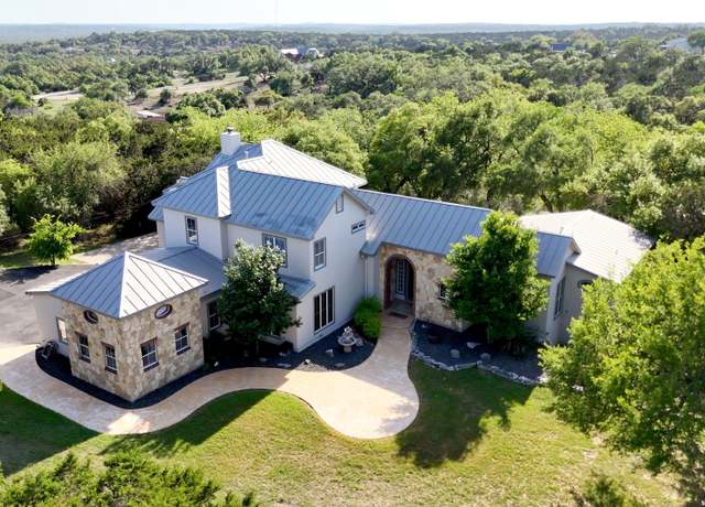 Property at 1041 Homestead, New Braunfels, TX 78132, 4 beds, 3.5 baths