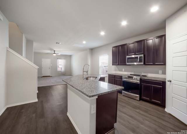 Property at 7147 Azure Waters, Converse, TX 78109, 4 beds, 2.5 baths