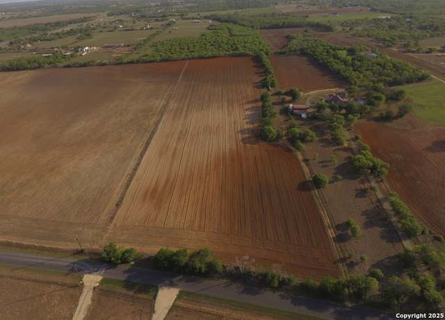 Property at 12296 La Vernia, Adkins, TX 78101
