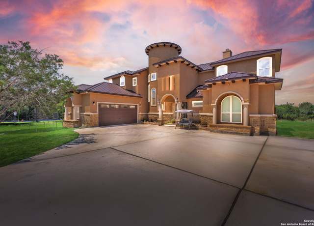 Property at 1342 Freshwater Dr, Bulverde, TX 78163, 6 beds, 3 baths