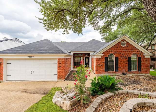Property at 919 Lightstone Dr, San Antonio, TX 78258, 4 beds, 3.5 baths