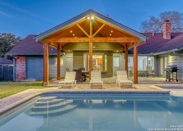 Property at 914 Patricia, San Antonio, TX 78213-1312, 3 beds, 2 baths