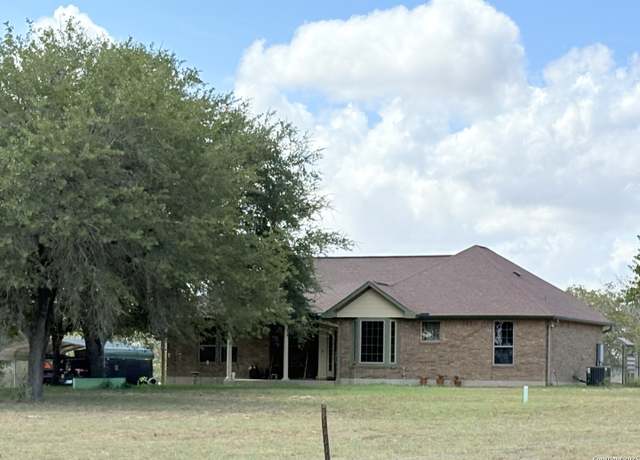 Property at 158 Big Oak, Adkins, TX 78101, 3 beds, 2 baths