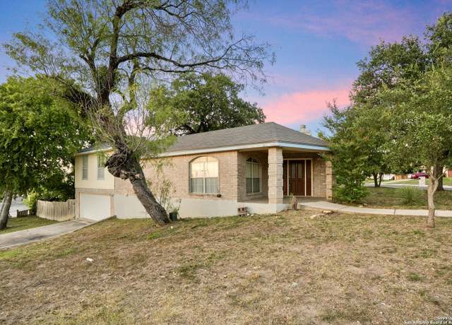 Property at 7501 Linkside, San Antonio, TX 78240, 3 beds, 2 baths