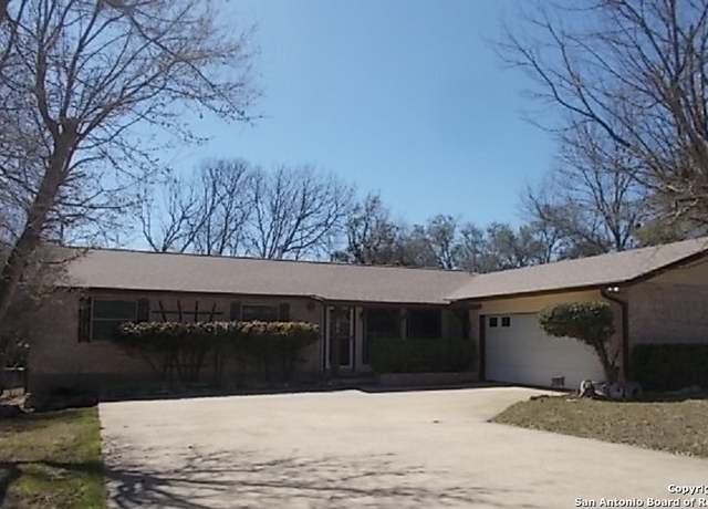 Property at 104 Poco Vis, Kerrville, TX 78028, 3 beds, 2 baths