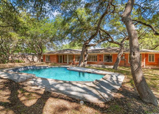 Property at 522 Woodcrest, San Antonio, TX 78209, 4 beds, 3 baths