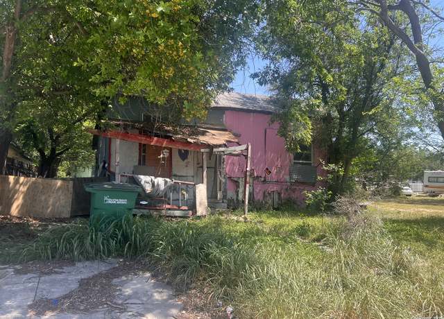 Property at 1815 Virginia, San Antonio, TX 78203, 2 beds, 1 bath