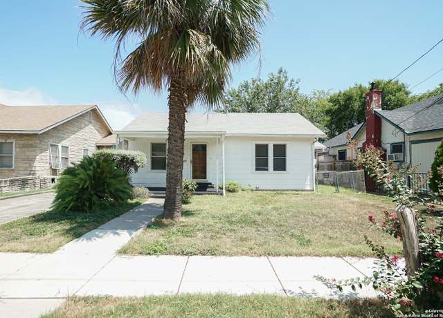 Property at 343 Hearne, San Antonio, TX 78225, 3 beds, 1.5 baths
