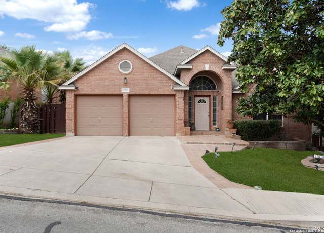 Property at 20922 Las Lomas Blvd, San Antonio, TX 78258, 4 beds, 2 baths
