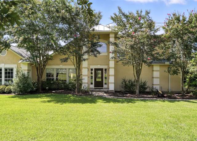 Property at 731 Vista Rdg, Canyon Lake, TX 78133, 3 beds, 2 baths