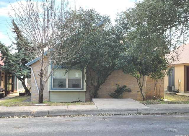 Property at 8406 Cranberry Hl, San Antonio, TX 78254, 3 beds, 2 baths