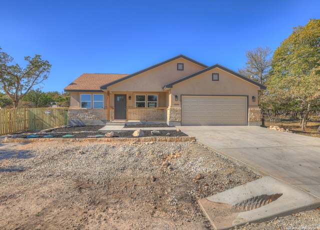 Property at 1008 Greenbriar, Canyon Lake, TX 78133, 3 beds, 2 baths