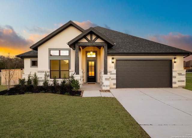 Property at 623 Oak Crk, Seguin, TX 78155, 4 beds, 3 baths