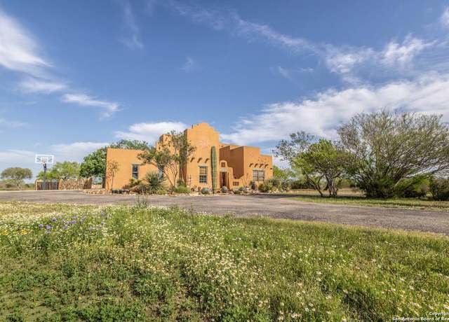 Property at 5499 Garner Field Rd, Uvalde, TX 78801, 4 beds, 3 baths