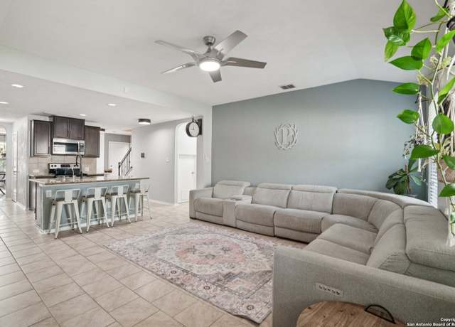 Property at 1731 Emerald Edge, San Antonio, TX 78245, 5 beds, 2.5 baths