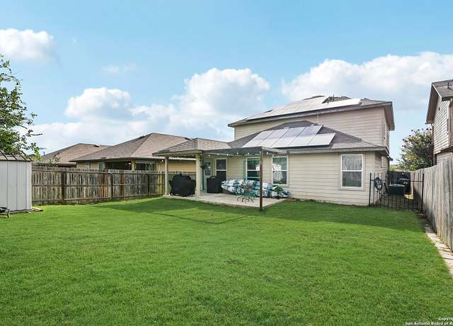 Property at 1731 Emerald Edge, San Antonio, TX 78245, 5 beds, 2.5 baths