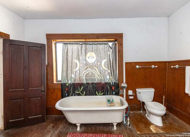 Property at 1440 School, Poteet, TX 78065, 4 beds, 2 baths