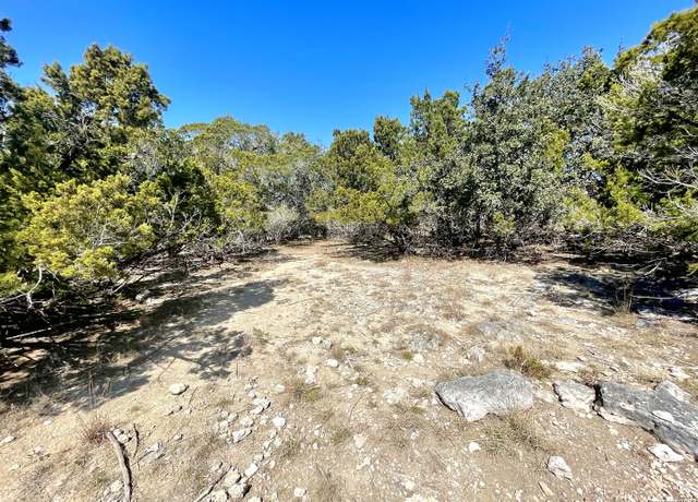 Property at 831 Lasso Loop, Canyon Lake, TX 78133