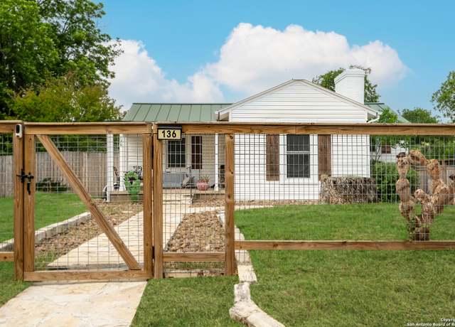 Property at 136 John Page, San Antonio, TX 78228, 3 beds, 2 baths