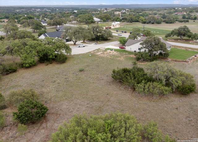 Property at 103 Steve Baker Ct, Blanco, TX 78606