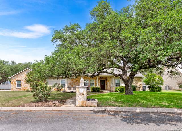 Property at 108 County Road 4325, Hondo, TX 78861, 3 beds, 2 baths