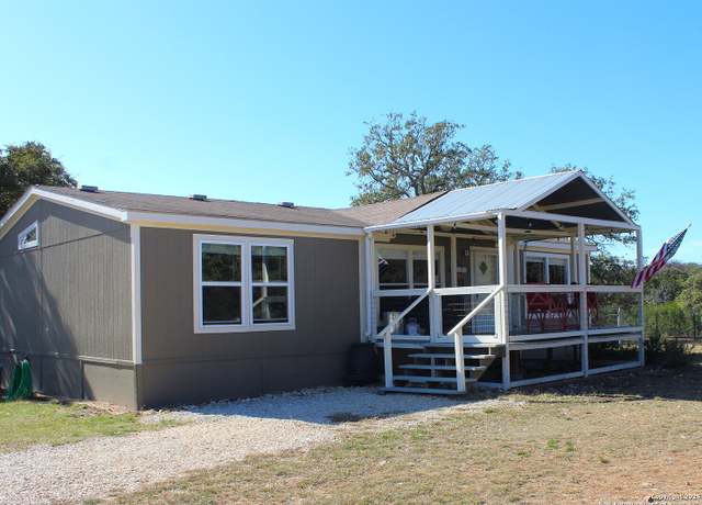 Property at 716 Candy Rd, Pipe Creek, TX 78063-5105, 3 beds, 2 baths
