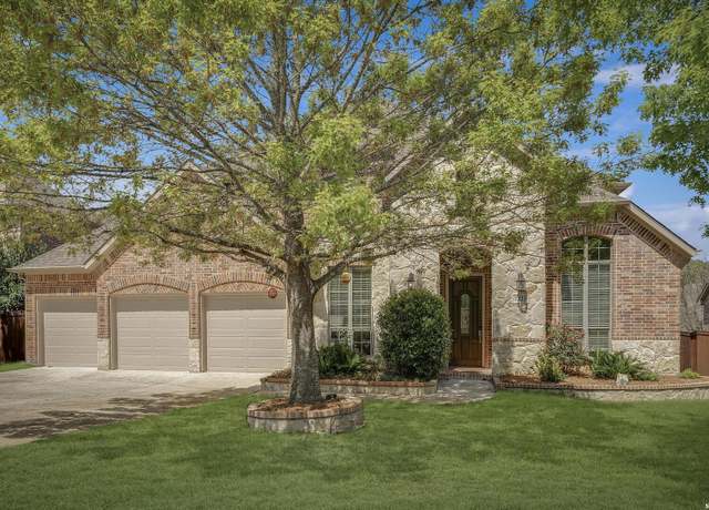 Property at 7323 Stonewall, San Antonio, TX 78256, 5 beds, 4.5 baths