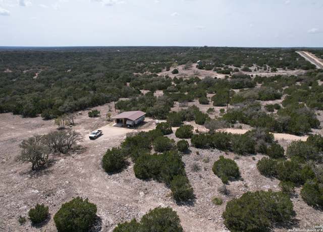 Property at 3190 Sd 24910, Rocksprings, TX 78880