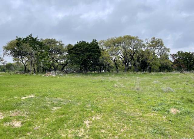 Property at 2652 Trophy Pt, New Braunfels, TX 78132-4330