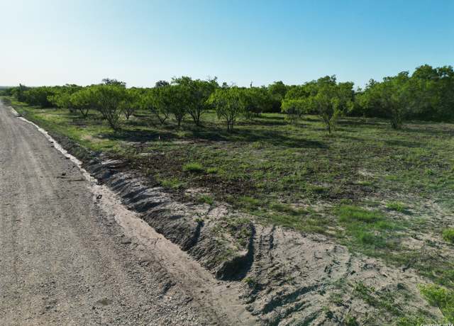 Property at 730 CR 200, Three Rivers, TX 78071