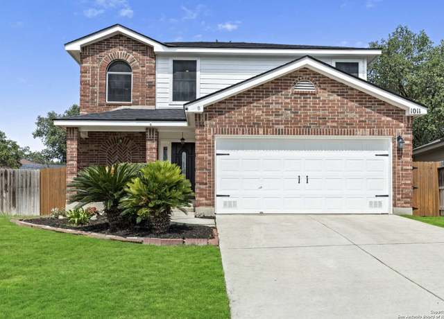 Property at 1011 Cat Mesa, San Antonio, TX 78251, 3 beds, 2.5 baths