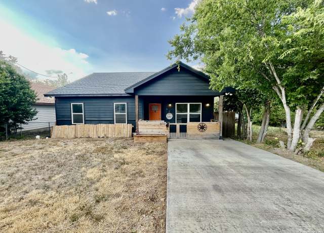 Property at 607 Belmont, San Antonio, TX 78202, 3 beds, 2 baths