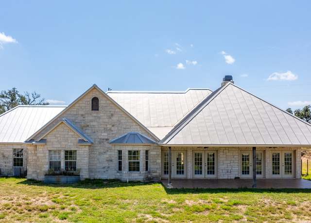 Property at 2250 Otte Rd, Stonewall, TX 78671, 2 beds, 2 baths