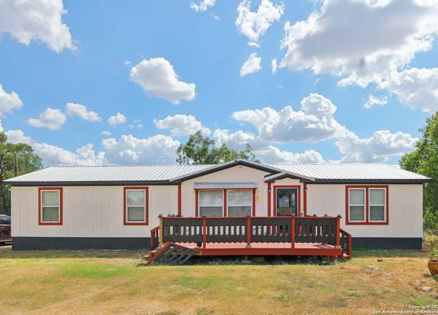 Property at 125 Opal St, Luling, TX 78648, 4 beds, 2 baths