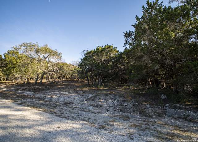 Property at 168 Forest Rdg, Lakehills, TX 78063
