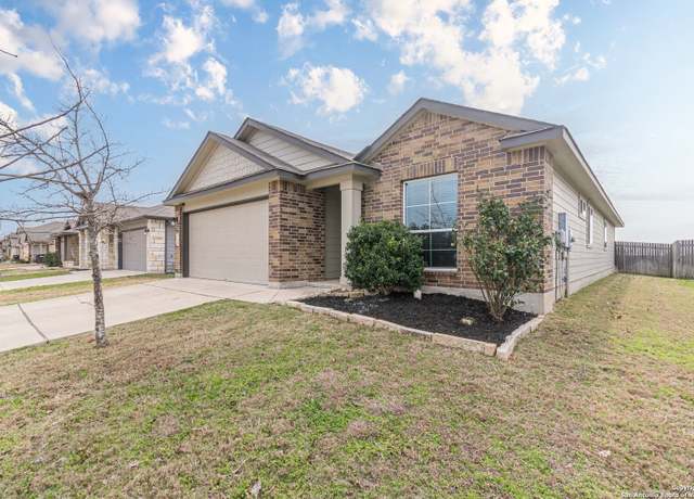 Property at 918 Pumpkin, New Braunfels, TX 78130, 3 beds, 2 baths