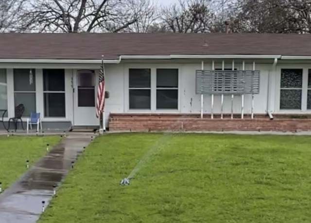 Property at 355 Cresham, San Antonio, TX 78218, 3 beds, 2 baths