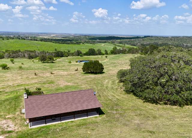 Property at 2725 Old Lehmann, Seguin, TX 78155, 2 beds, 2 baths