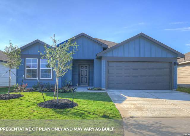 Property at 905 Alma, Seguin, TX 78155, 3 beds, 2 baths