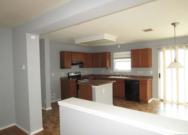 Property at 7614 Hedrick Farm, San Antonio, TX 78239, 3 beds, 2 baths