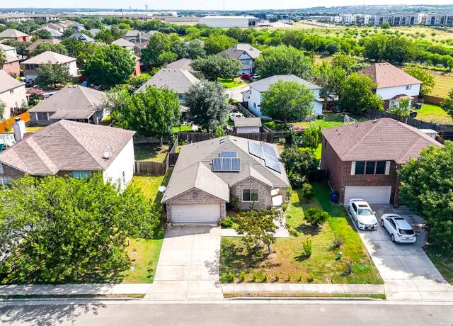 Property at 854 Lincolnshire, New Braunfels, TX 78130, 3 beds, 2 baths