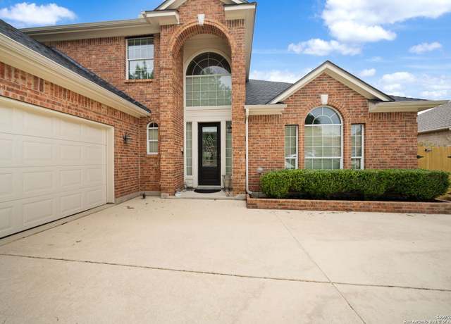 Property at 1018 Peg Oak, San Antonio, TX 78258, 5 beds, 4 baths