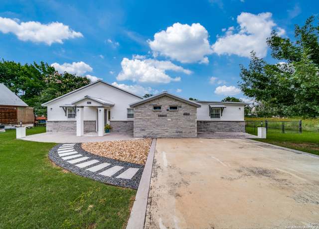 Property at 617 Circle Dr, Sunrise Beach, TX 78643, 4 beds, 3 baths